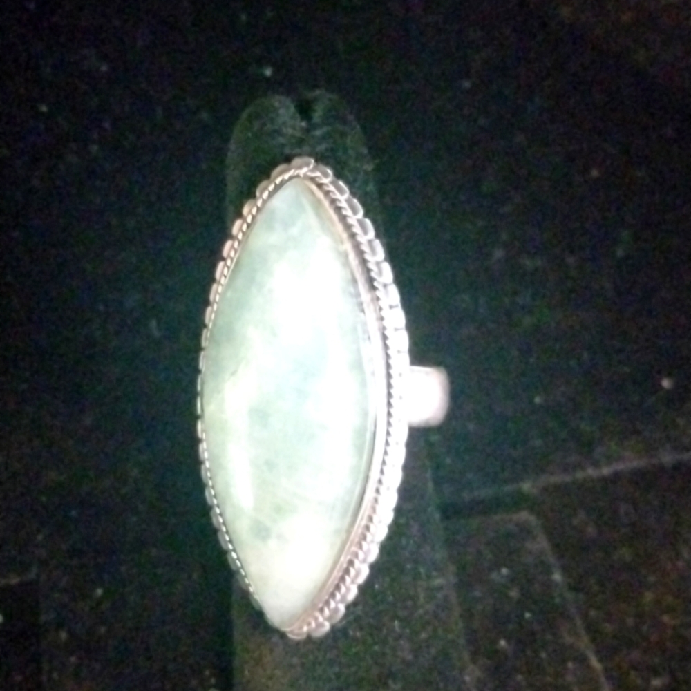 Vintage Sterling Silver Aventurine Marquise Ring....Sz 6